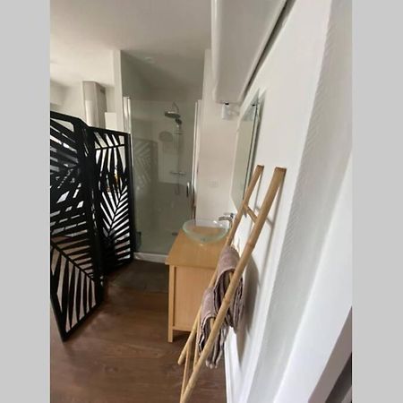 Le 13 Du Temple - Plein Coeur Centre Ville, Residence Privee, 5Mn Gare Sncf, Wifi Et Netflix Niort Exterior foto